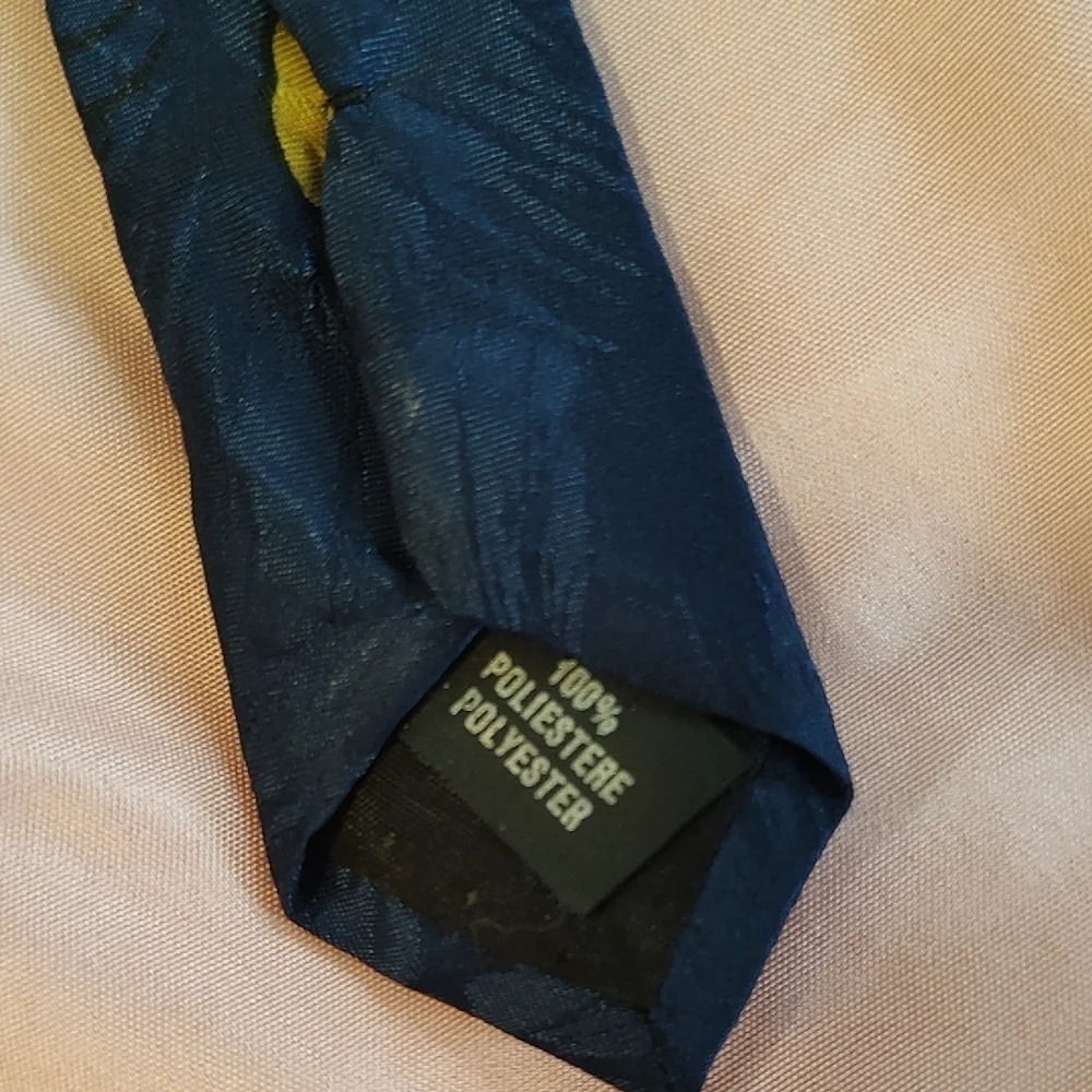 Mickey Mouse POW CLOCK Tie Circa 1990s
